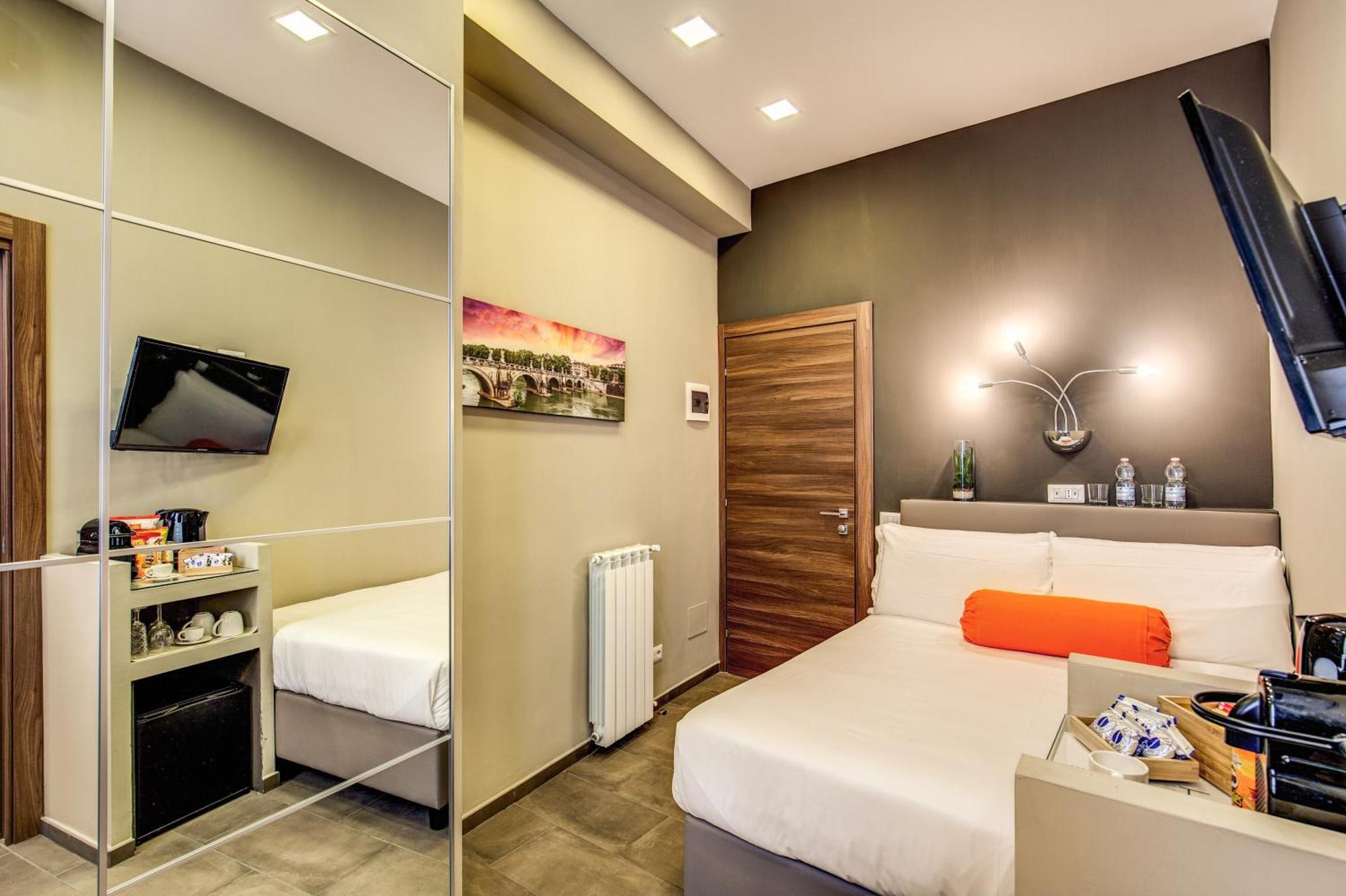 H501 Luxury Rooms โรม ภายนอก รูปภาพ
